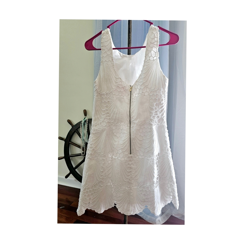 White Scallop Lace Fabric - Picture 5 of 15
